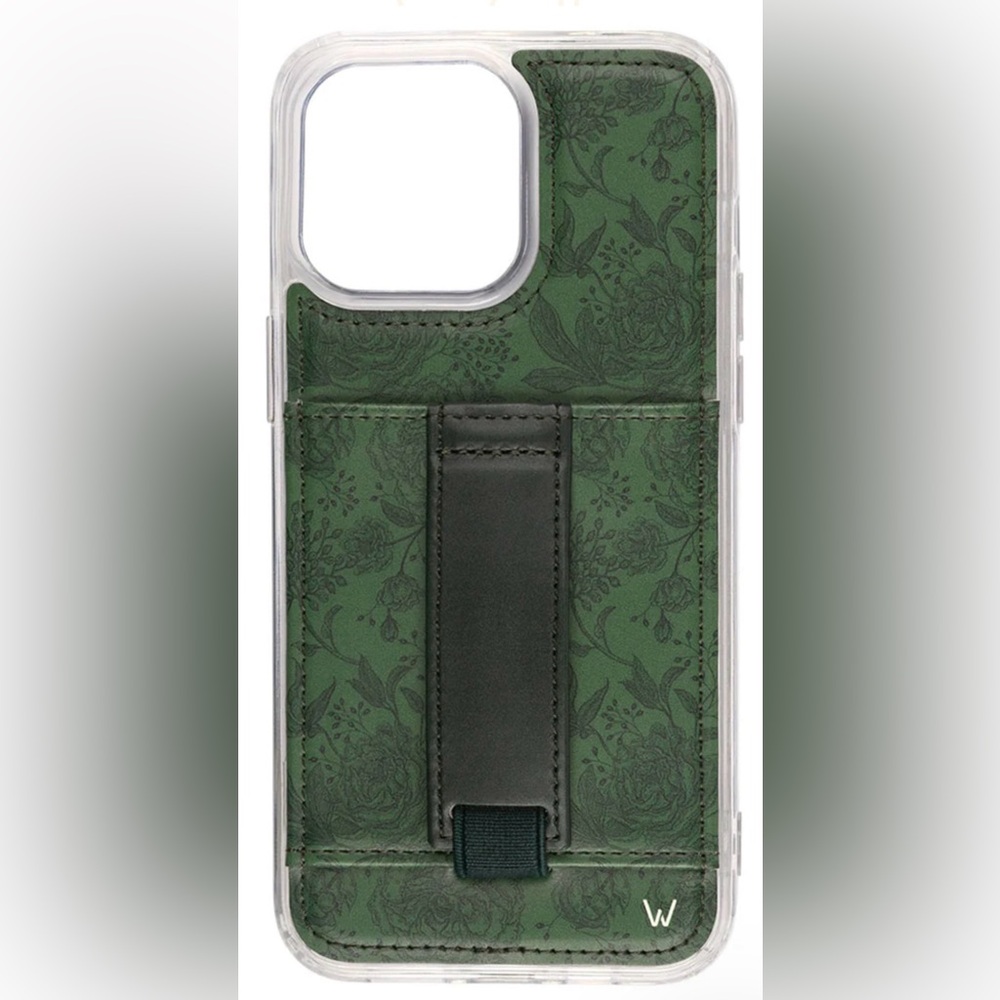 Lightly Used iPhone 12/12 Pro Walli ‘Secret Garden’ by Brooklyn and Bailey Case